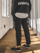 Load image into Gallery viewer, Snap Sweatpants - Black
